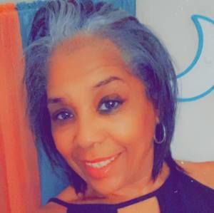 Meet your Posher, Gwendolyn